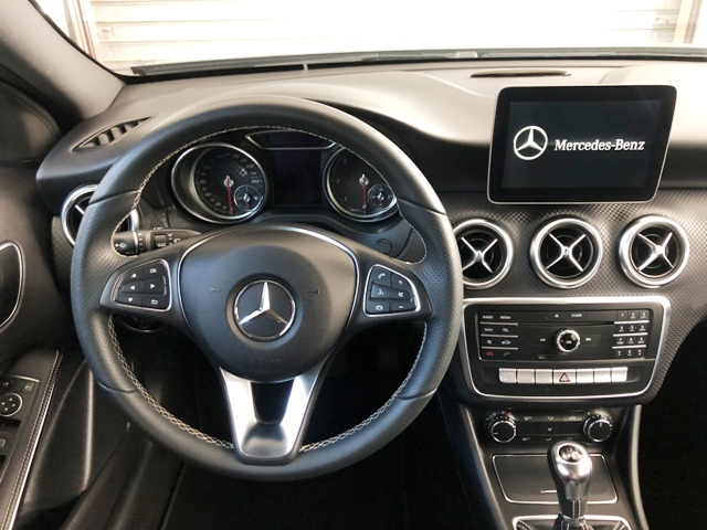MERCEDES A 200D